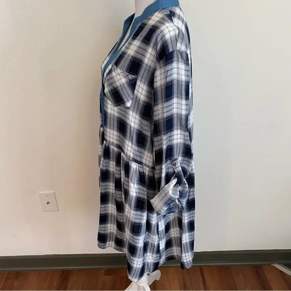 Velzera Plaid Tunic Top Navy White Size 3X New With Tags - Picture 3 of 7